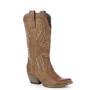 Very Volatile Women’s taupe cowboy boots size 7.5